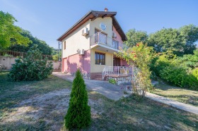 Продава къща област Добрич гр. Балчик - [1] 