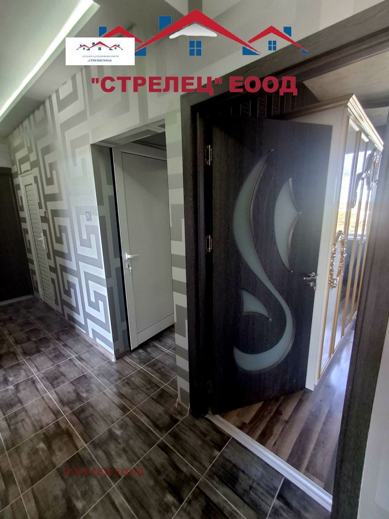 Продава  3-стаен град Добрич , Дружба 2 , 87 кв.м | 50814625 - изображение [9]