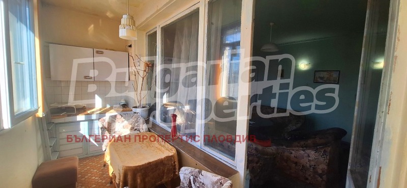 Продава 3-СТАЕН, гр. Пловдив, Кършияка, снимка 3 - Апартаменти - 53275500