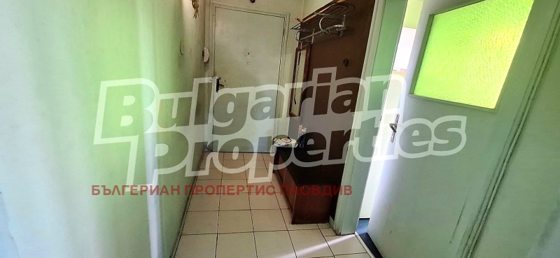 Продава 3-СТАЕН, гр. Пловдив, Кършияка, снимка 16 - Апартаменти - 53275500