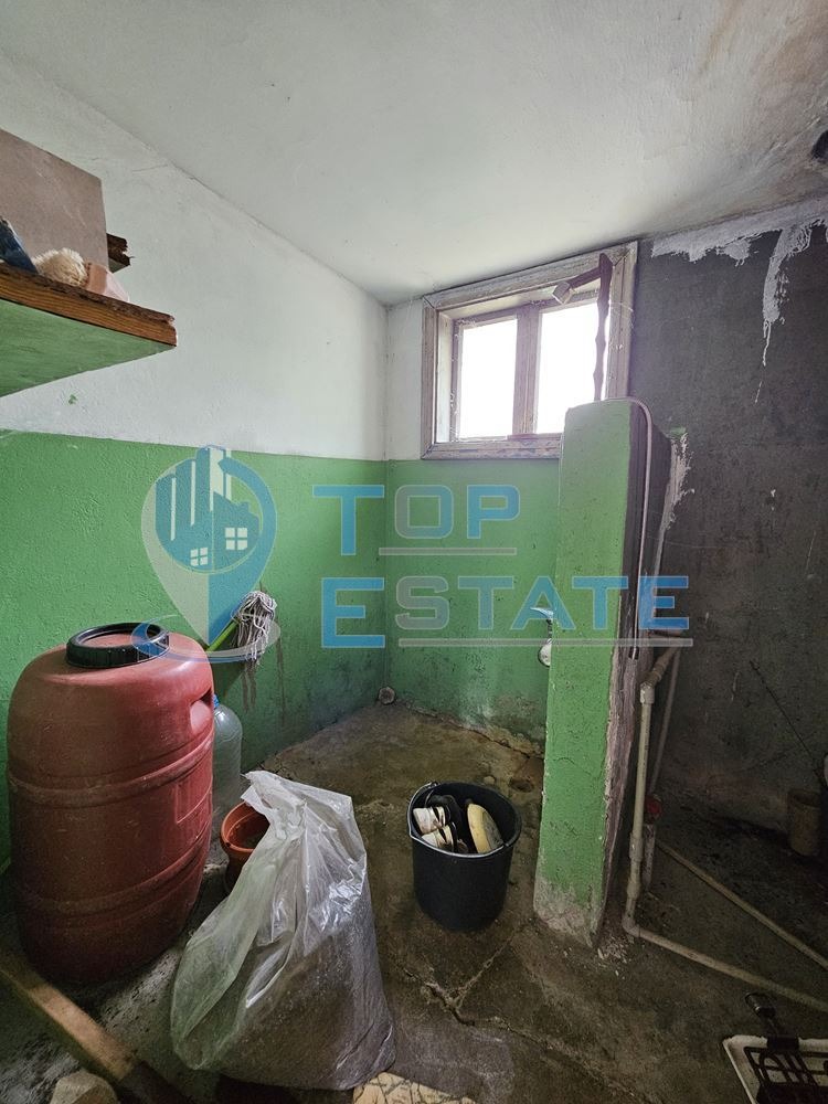 Продава КЪЩА, с. Димча, област Велико Търново, снимка 11 - Къщи - 46459220