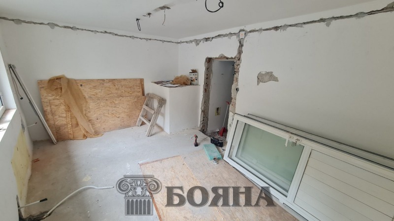 Na sprzedaż  Dom Ruse , Centar , 126 mkw | 50885838 - obraz [5]