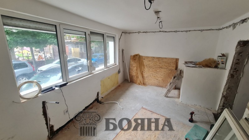 Na sprzedaż  Dom Ruse , Centar , 126 mkw | 50885838 - obraz [4]