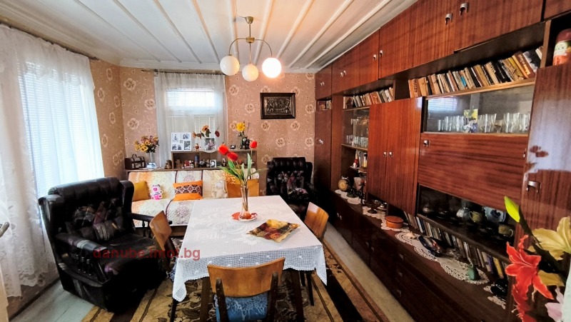 Продава  Къща, град Русе, Широк център •  100 000 EUR • ID 54269168 — holmes.bg - [1] 