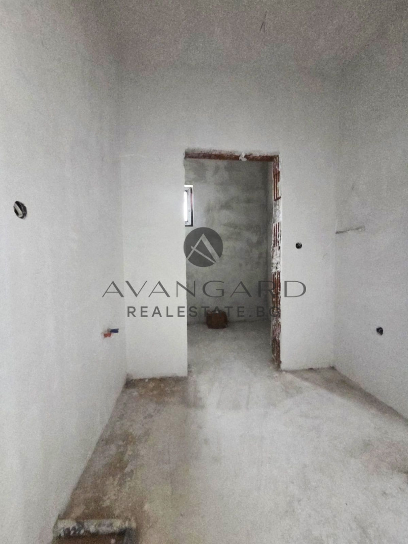 Продава КЪЩА, с. Маноле, област Пловдив, снимка 8 - Къщи - 52391895