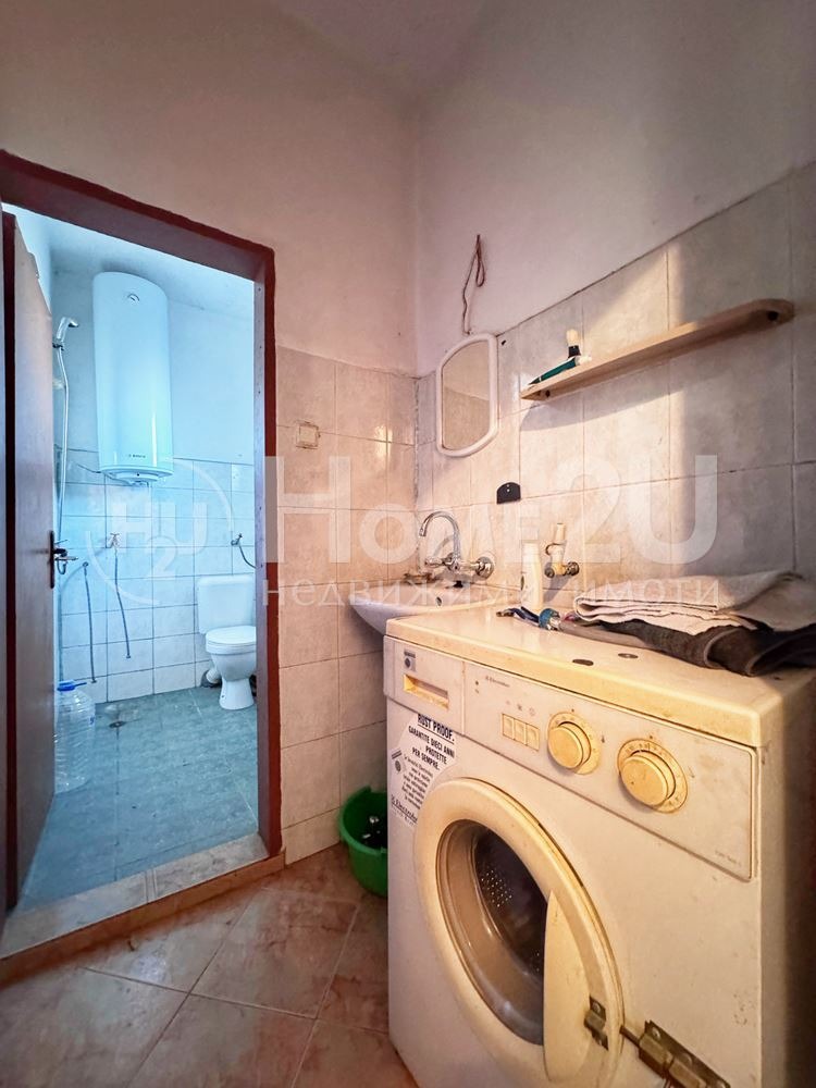 Продава КЪЩА, с. Маноле, област Пловдив, снимка 6 - Къщи - 52910459