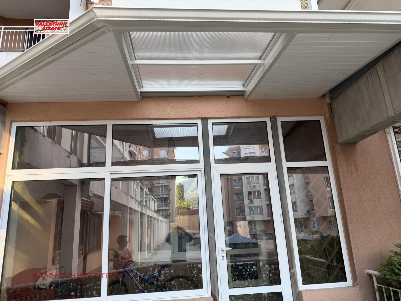 Продава ОФИС, гр. София, Карпузица