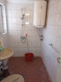 Продава ЕТАЖ ОТ КЪЩА, гр. Шумен, Томбул джамия, снимка 7