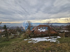 Продажба на имоти в с. Кормянско, област Габрово - изображение 1 