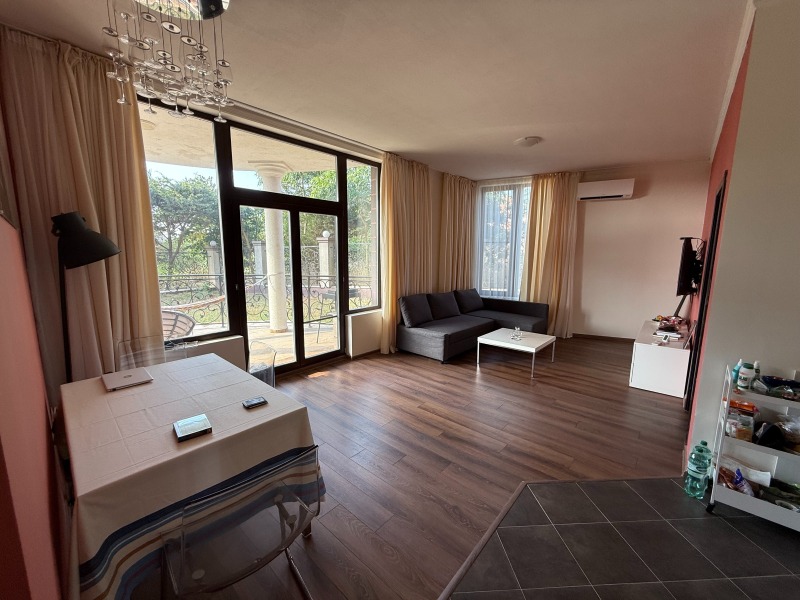 Продава  3-стаен област Бургас , с. Синеморец , 112 кв.м | 21391426 - изображение [2]