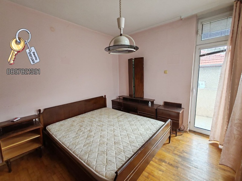 Продава 3-СТАЕН, гр. Плевен, Идеален център, снимка 8 - Апартаменти - 52430458