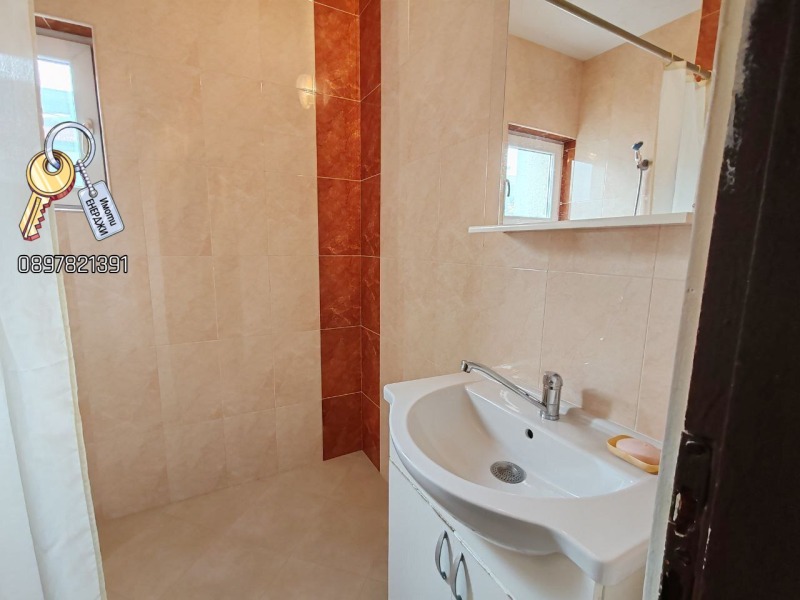 Продава 3-СТАЕН, гр. Плевен, Идеален център, снимка 4 - Апартаменти - 52430458