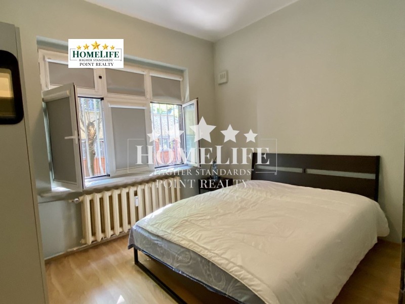 De vânzare  3 dormitoare Sofia , Țentâr , 102 mp | 69347940 - imagine [8]