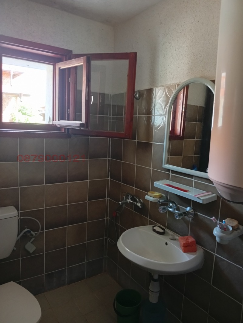 Продава КЪЩА, с. Копривлен, област Благоевград, снимка 9 - Къщи - 52781297