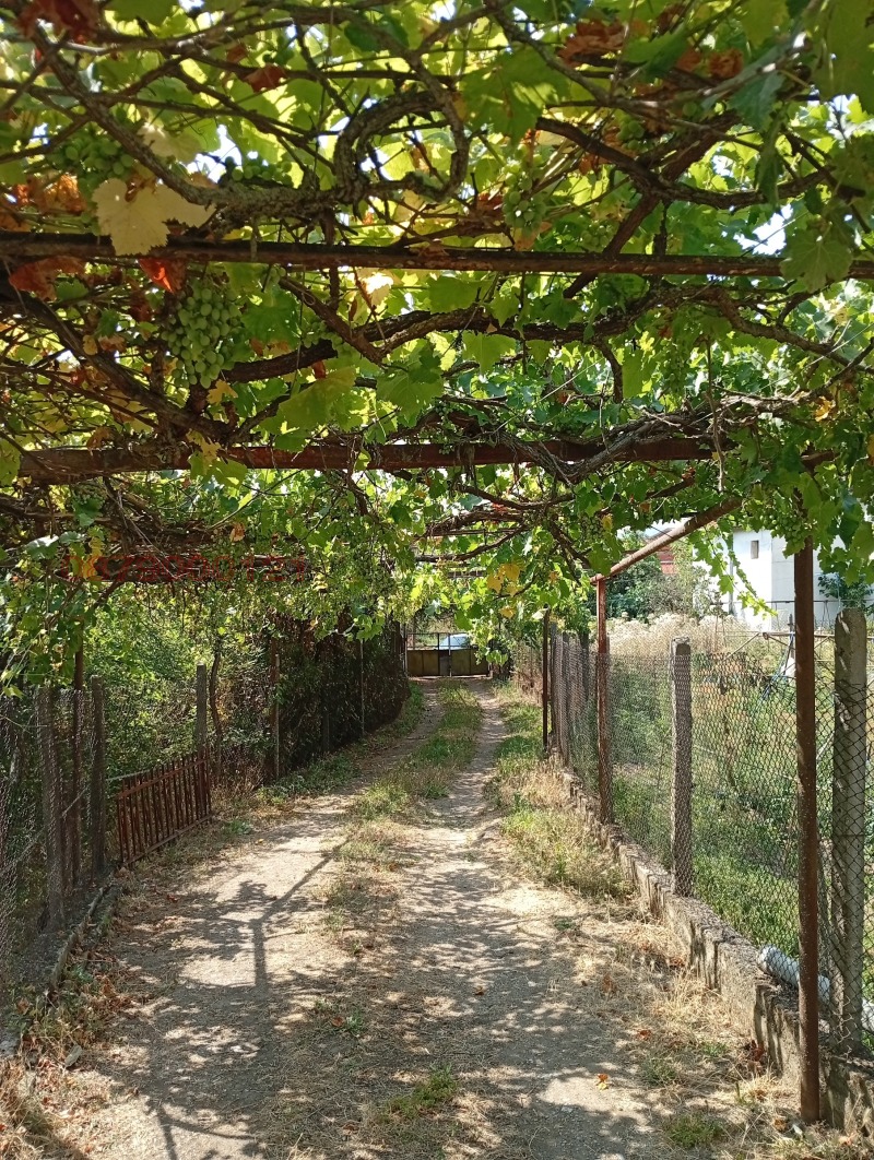 Продава КЪЩА, с. Копривлен, област Благоевград, снимка 2 - Къщи - 52781297