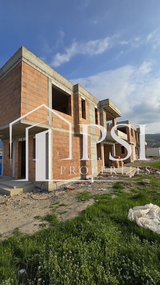 Продава КЪЩА, с. Първенец, област Пловдив, снимка 2 - Къщи - 51432095