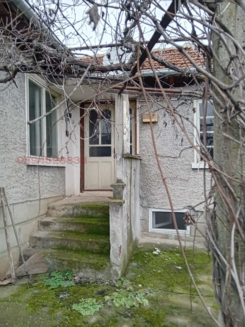 Продава КЪЩА, с. Джулюница, област Велико Търново, снимка 8 - Къщи - 53227216