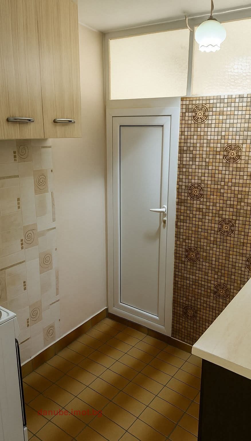 Продава 1-СТАЕН, гр. Русе, Дружба 2, снимка 5 - Апартаменти - 54345144