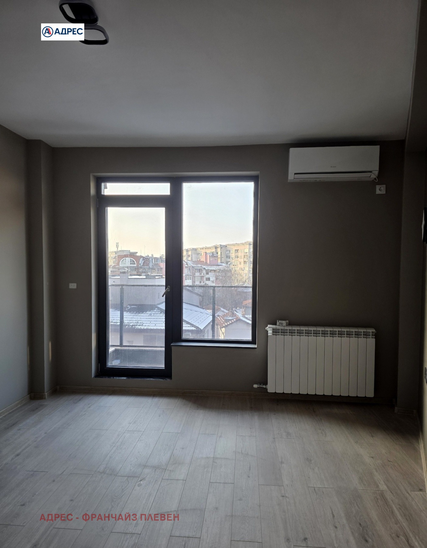Продава 3-СТАЕН, гр. Плевен, Идеален център, снимка 2 - Апартаменти - 56192682