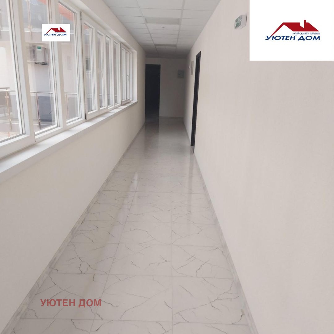 Продава ОФИС, гр. Шумен, Център, снимка 2 - Офиси - 53667168