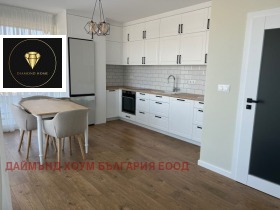 Продава  3-стаен, град Пловдив