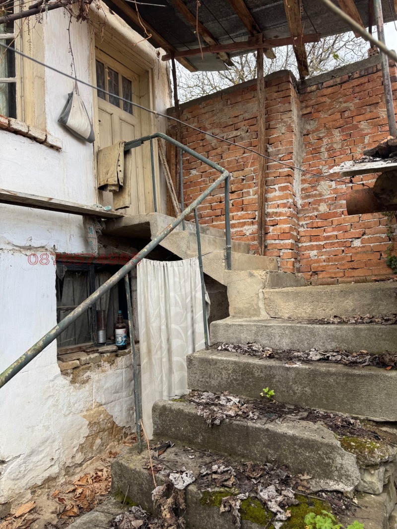 Продава КЪЩА, с. Смолско, област София област, снимка 4 - Къщи - 52779194