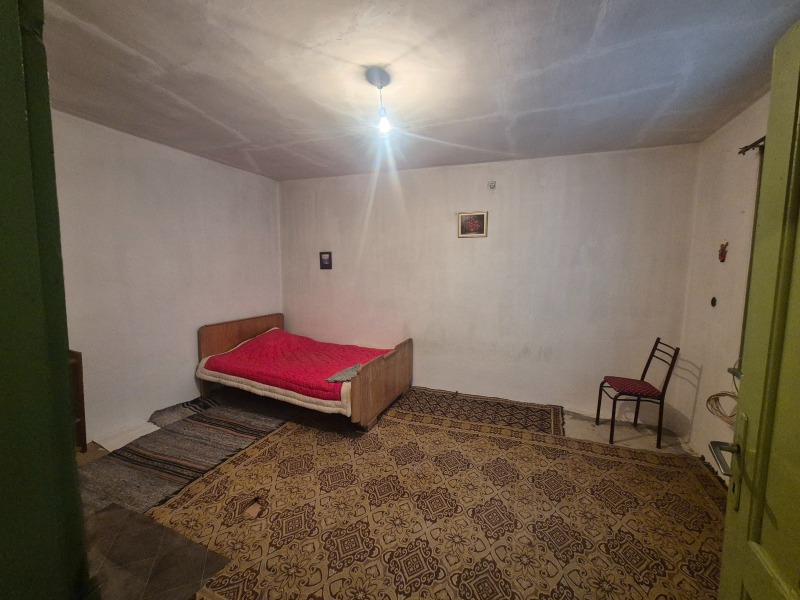 Продава КЪЩА, с. Морава, област Велико Търново, снимка 15 - Къщи - 53021615