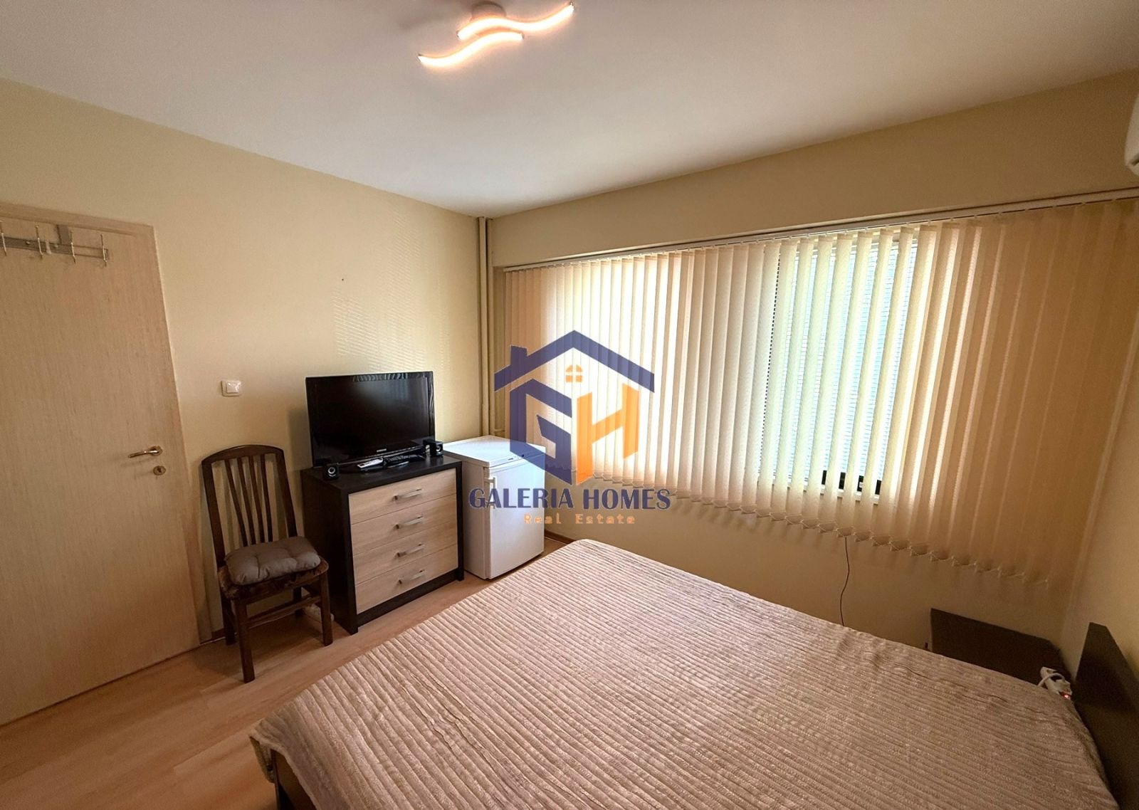 Продава 2-СТАЕН, гр. Бургас, Изгрев, снимка 4 - Апартаменти - 55986823