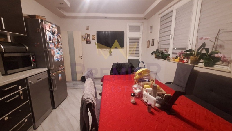 Продава КЪЩА в област Варна, гр. Игнатиево - 100 кв.м / 180 000 € » 352 049.40 лв., ИМОТИ ПРЕМИЕР