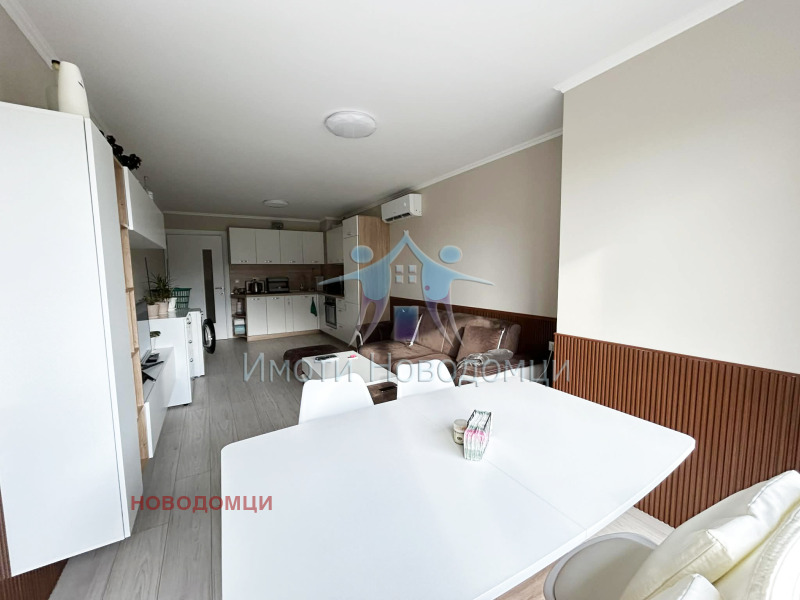 Продава 2-СТАЕН, гр. Шумен, 5-ти полк, снимка 3 - Апартаменти - 52548680