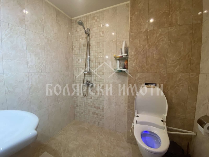 Продава 3-СТАЕН, гр. Велико Търново, Център, снимка 13 - Апартаменти - 53234210