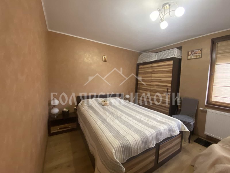 Продава 3-СТАЕН, гр. Велико Търново, Център, снимка 5 - Апартаменти - 53234210