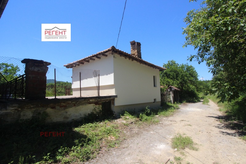 Продава  Къща област Велико Търново , с. Янтра , 120 кв.м | 20260132 - изображение [13]