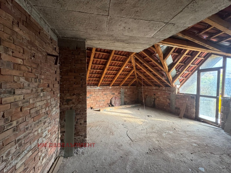 Продава  Къща област Ловеч , с. Брестница , 300 кв.м | 32032777 - изображение [16]
