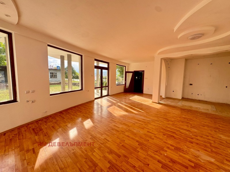 Продава  Къща област Ловеч , с. Брестница , 300 кв.м | 32032777 - изображение [8]