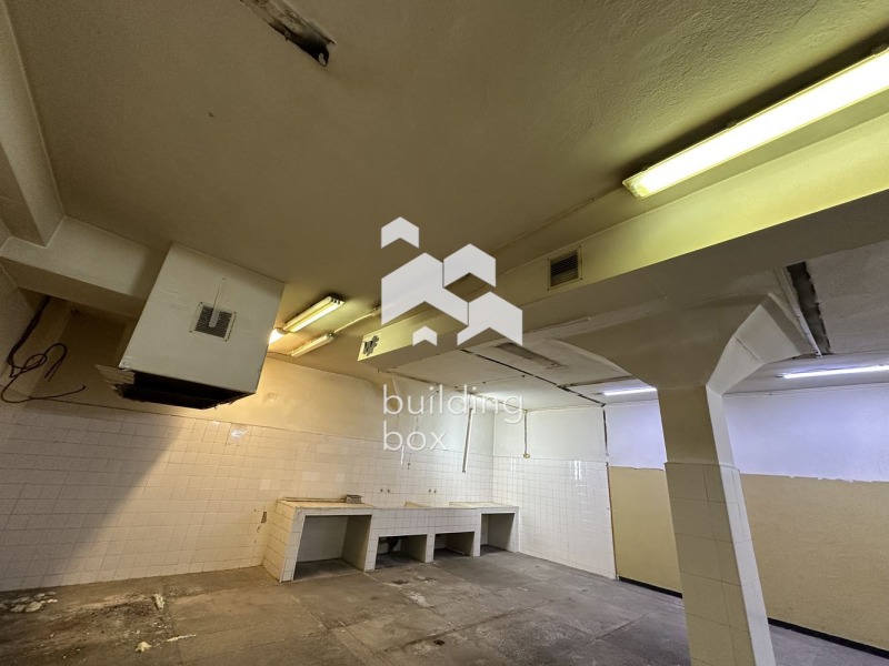 Продава СКЛАД, гр. Пловдив, Гагарин, снимка 3 - Складове - 53165772