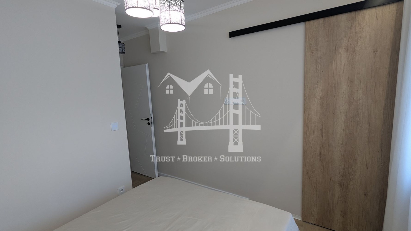 Продава 4-СТАЕН, гр. София, Докторски паметник, снимка 8 - Апартаменти - 53707342