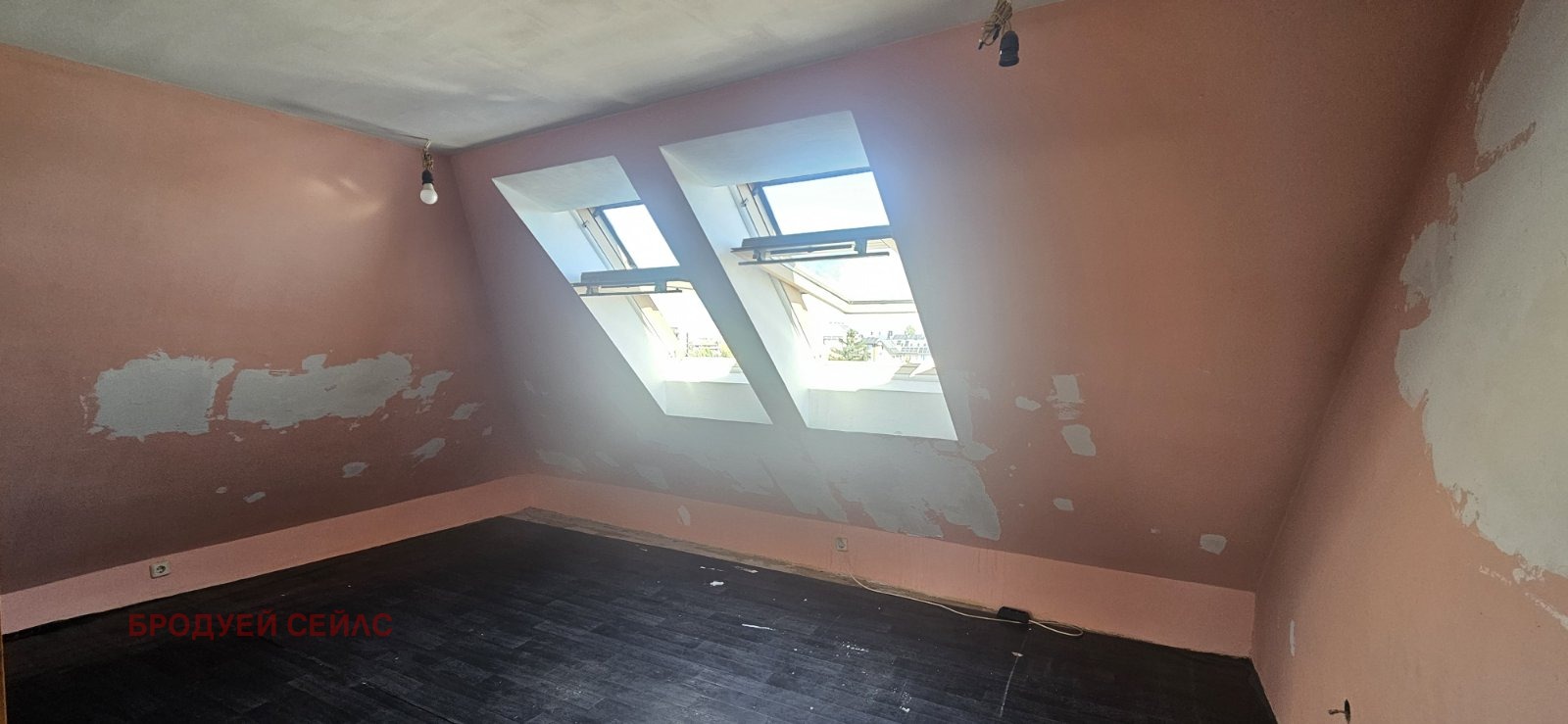 Продава АТЕЛИЕ, ТАВАН | Imot.bg — изображение 2