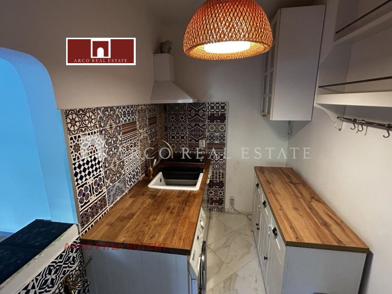 In vendita  Studio Sofia , Liulin 5 , 42 mq | 31539879