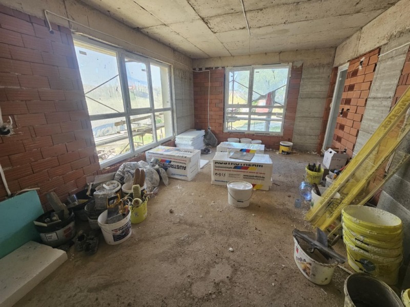 Продава  3-стаен град Кърджали , Възрожденци , 95 кв.м | 54479367