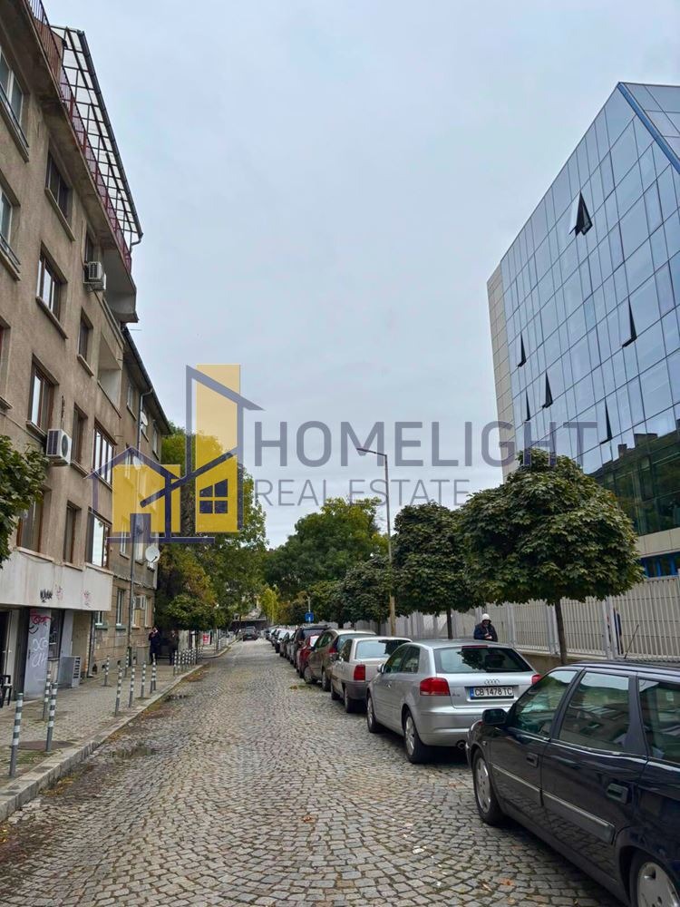 Продава 3-СТАЕН, гр. София, Център, снимка 17 - Апартаменти - 54562278