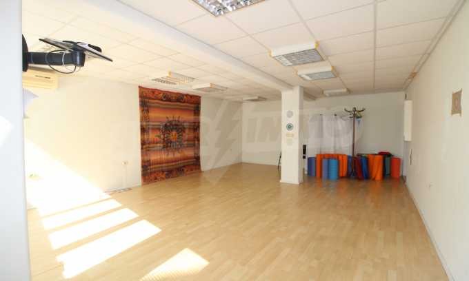 Na prodej  Kancelář Veliko Tarnovo , Centar , 50 m2 | 40206197 - obraz [3]