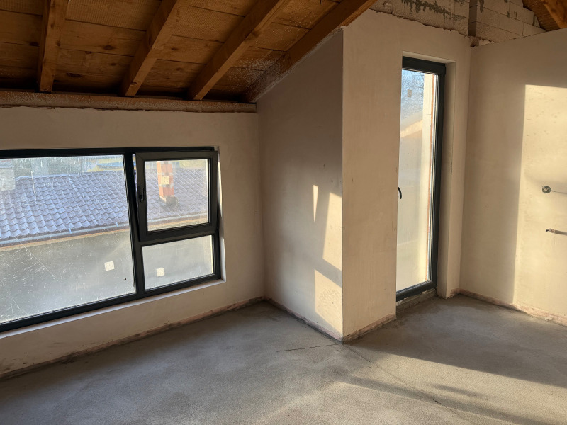 Продава КЪЩА, с. Петково, област София област, снимка 8 - Къщи - 53070345