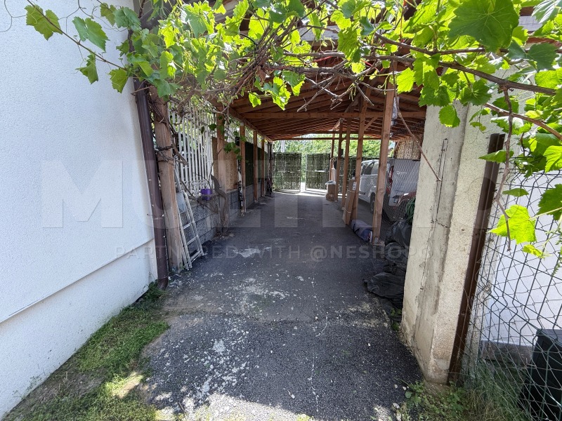 Eladó  Ház Sofia , Busmanci , 165 négyzetméter | 98143593 - kép [13]