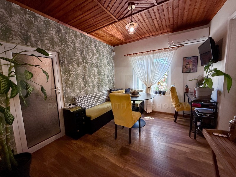 Eladó  Ház Sofia , Busmanci , 165 négyzetméter | 98143593 - kép [8]