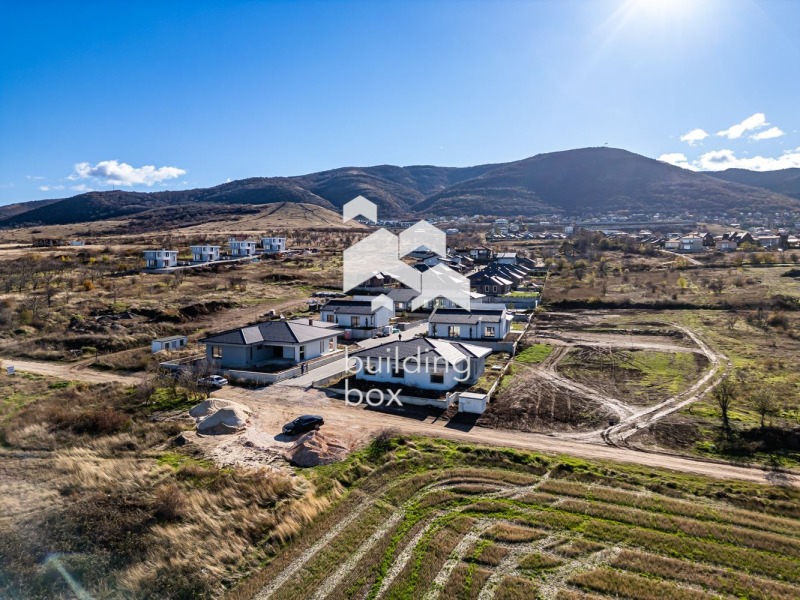 Продава КЪЩА, с. Марково, област Пловдив, снимка 2 - Къщи - 53044299