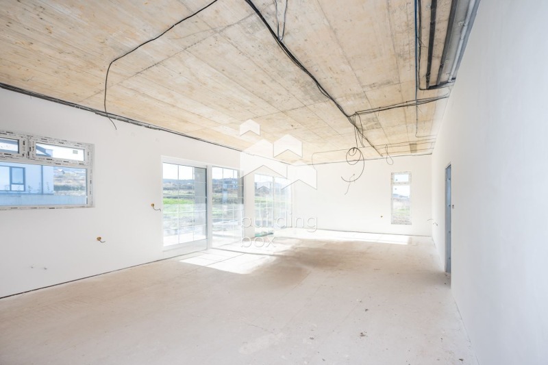 Продава КЪЩА, с. Марково, област Пловдив, снимка 11 - Къщи - 53044299