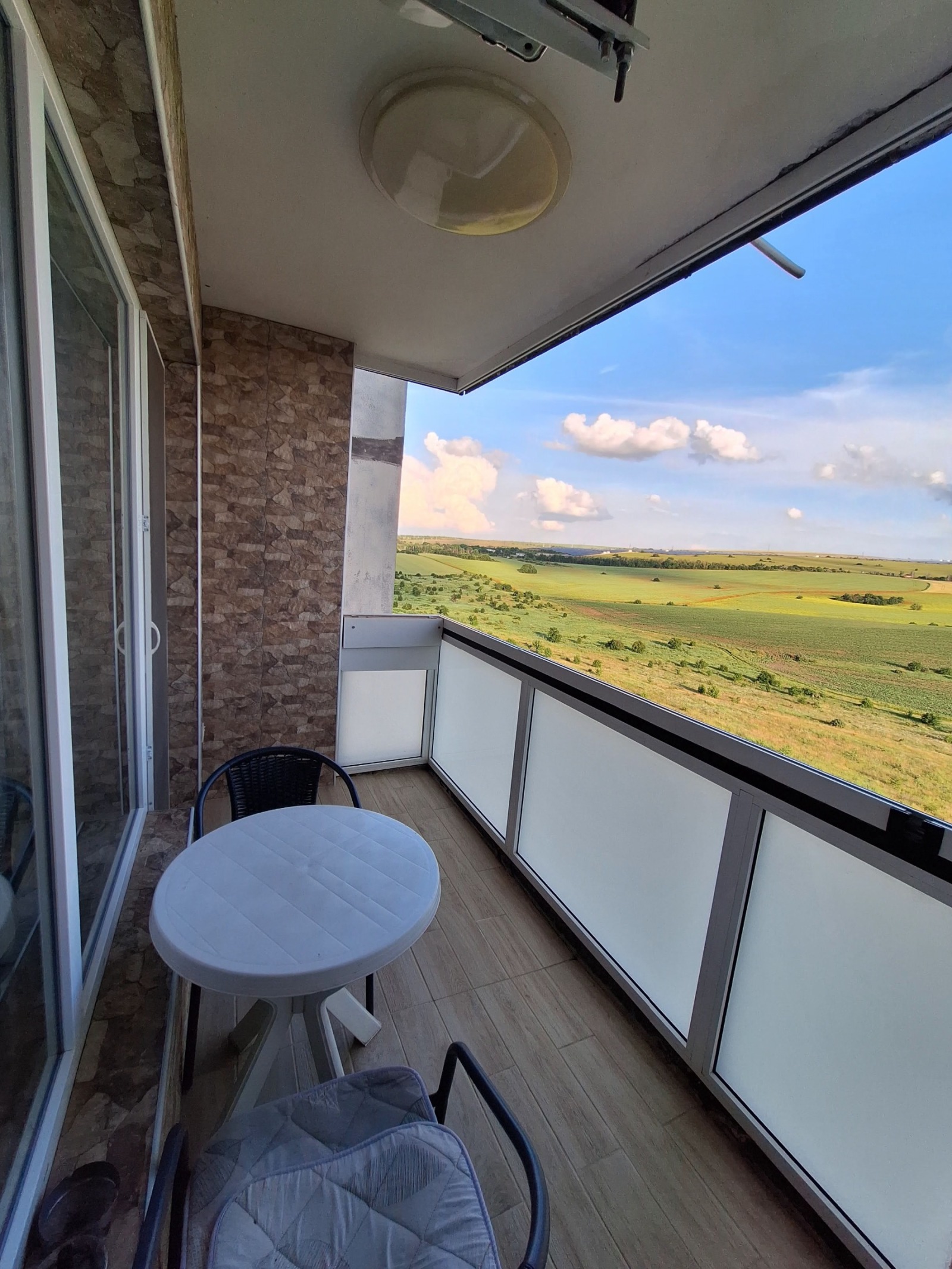 Продава 3-СТАЕН, гр. Разград, Орел, снимка 3 - Апартаменти - 54800773