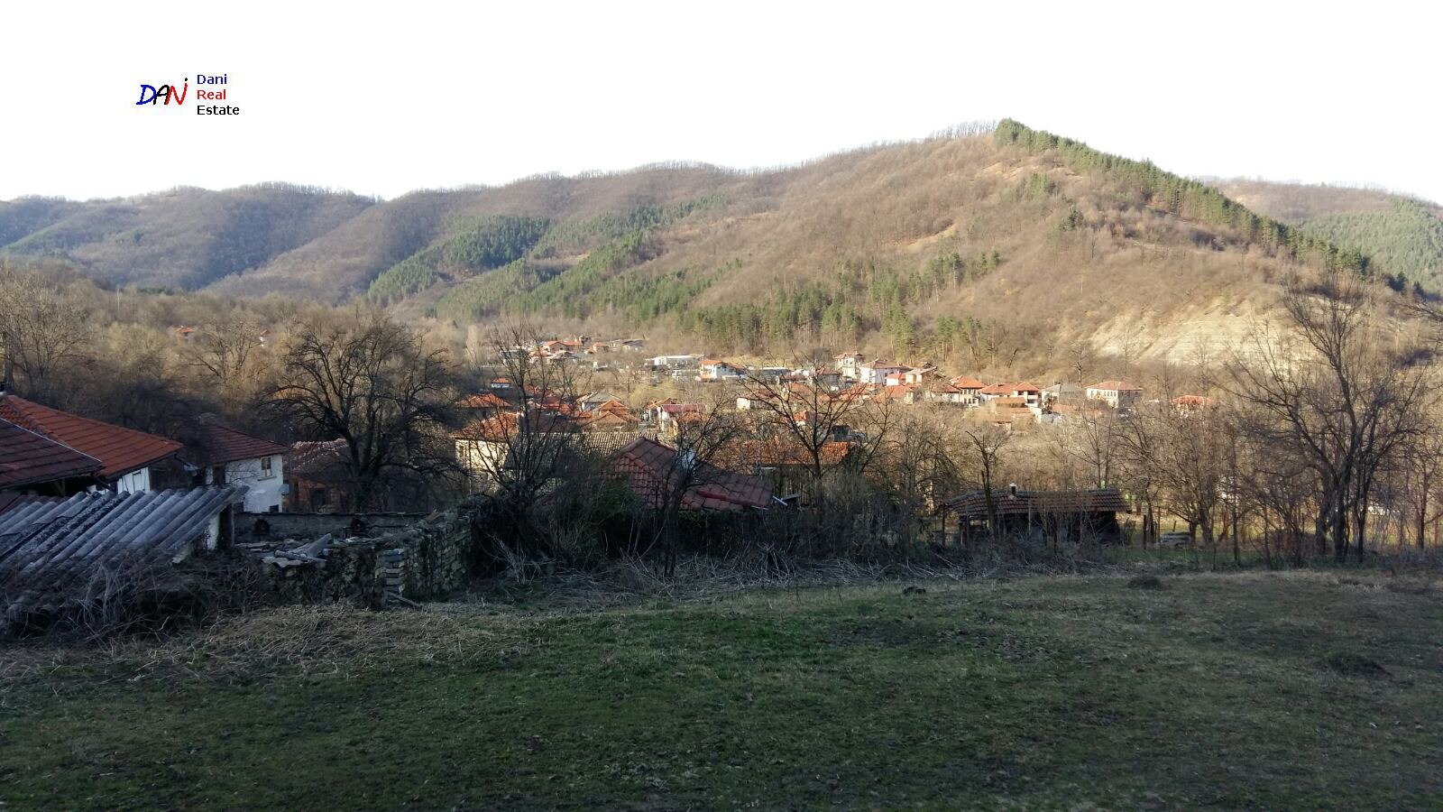 Продава ПАРЦЕЛ, гр. Троян, област Ловеч, снимка 2 - Парцели - 42367367