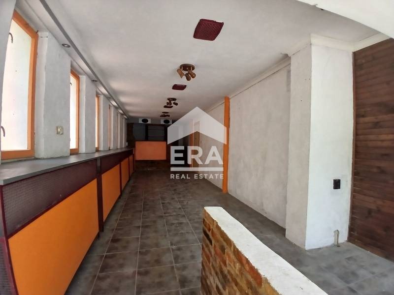 Продава ЗАВЕДЕНИЕ, гр. Варна, Левски 2, снимка 4 - Заведения - 52640762